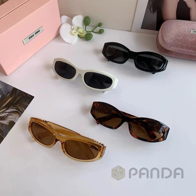 Miu Glasses: seller detail photo 6