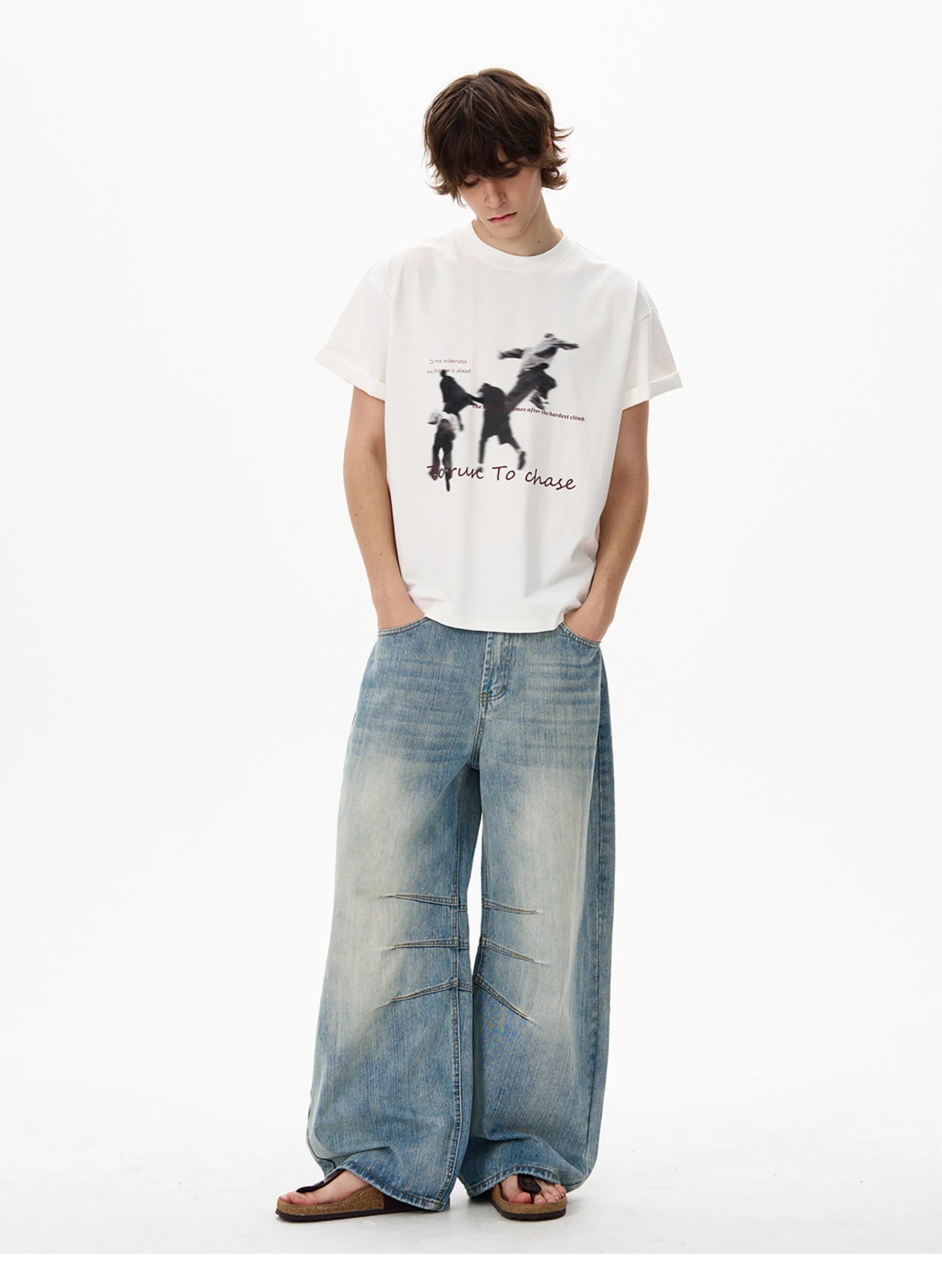 Design 'To Run To Chase' Graphic Print Oversized T-Shirt White - 6