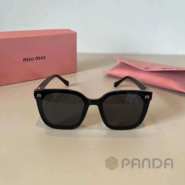 Miu Glasses: seller detail photo 5