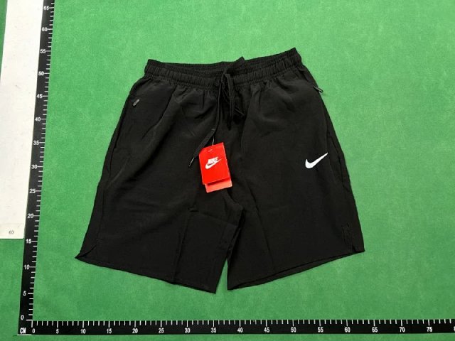 Nike Shorts: seller detail photo 5