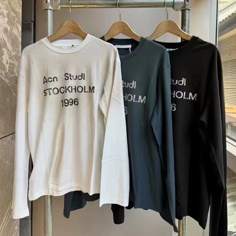 Early Autumn Round Neck Distressed · 3