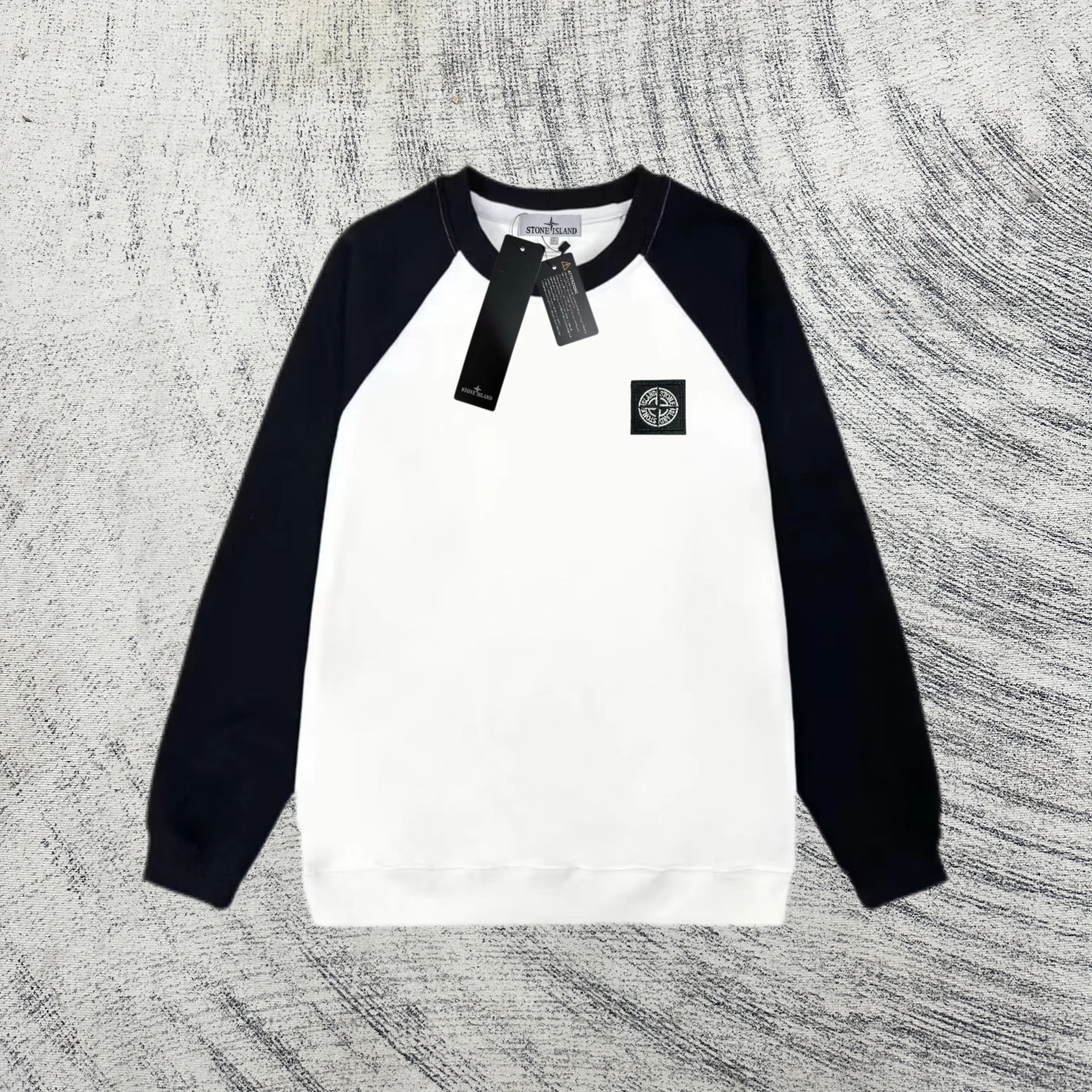 Stone Island Hoodies & Sweatshirts Raglan-sleeve crewneck sweatshirt with compass patch — 0417019CC