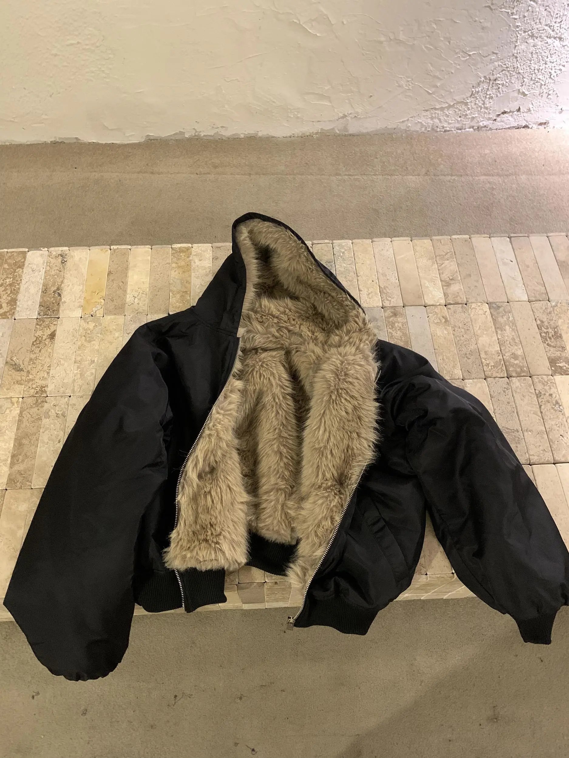 Black (Reversible)