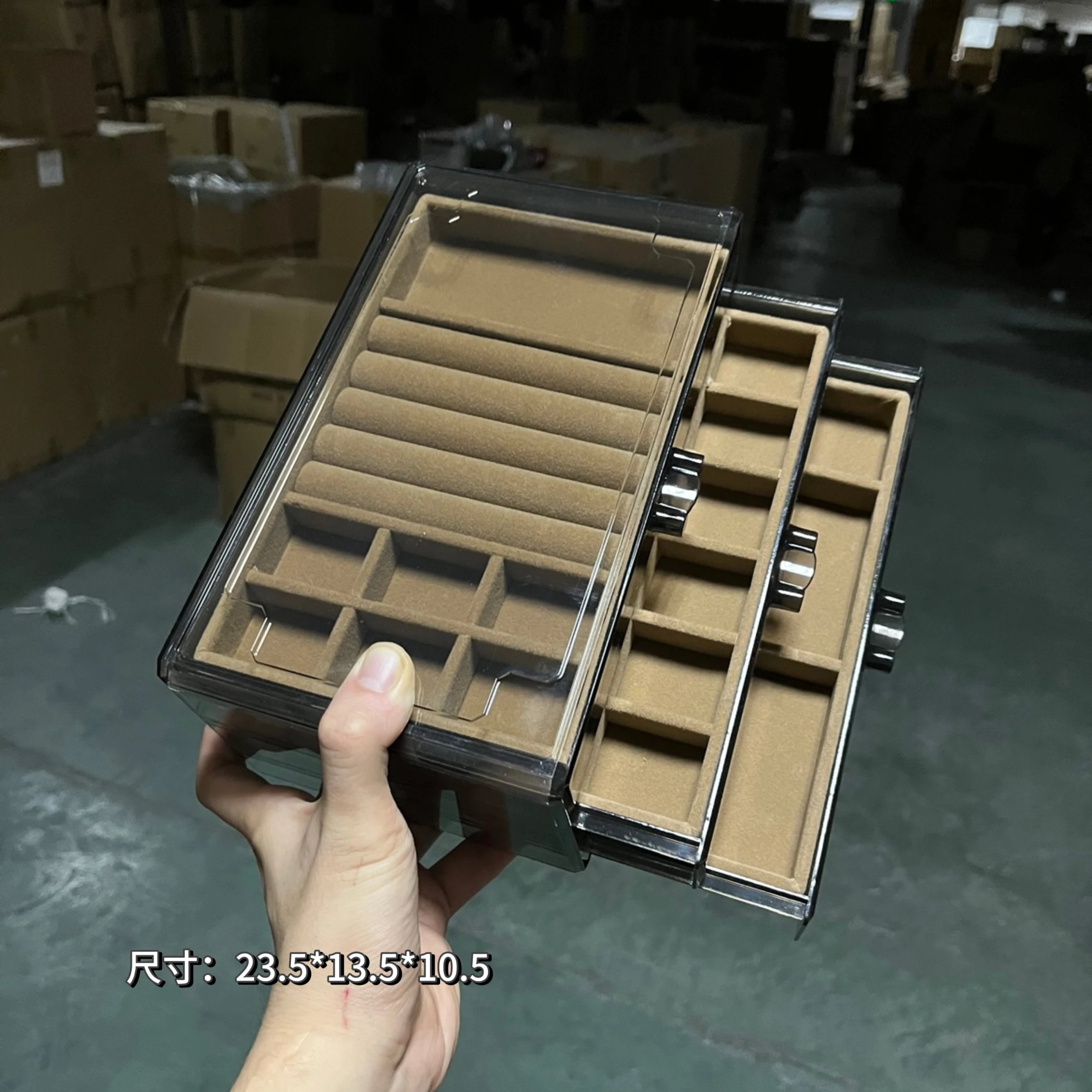 Translucent gray-brown jewelry box [three-in-one 18+ six compartments]