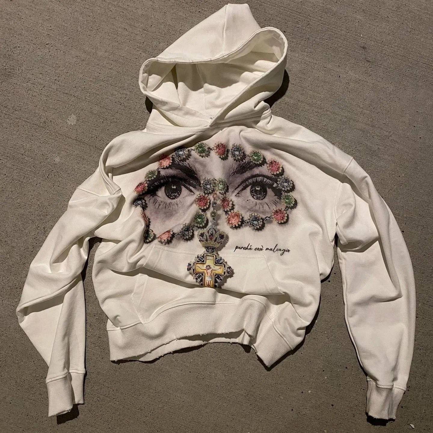 It Turns Out That You Love to Create a Beautiful Trendyy and Trendyy Niche Pupil Design Diamond Cross Pattern Hooded Sweatshirt
