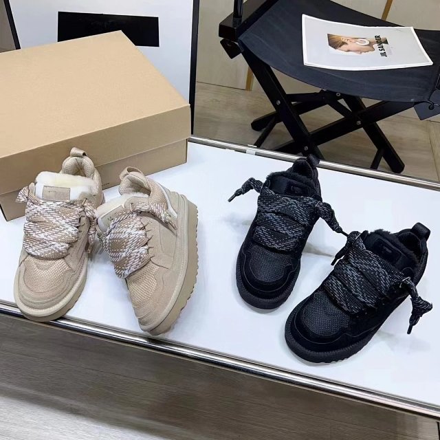 Ugg Lowmel Trainer: seller detail photo 2
