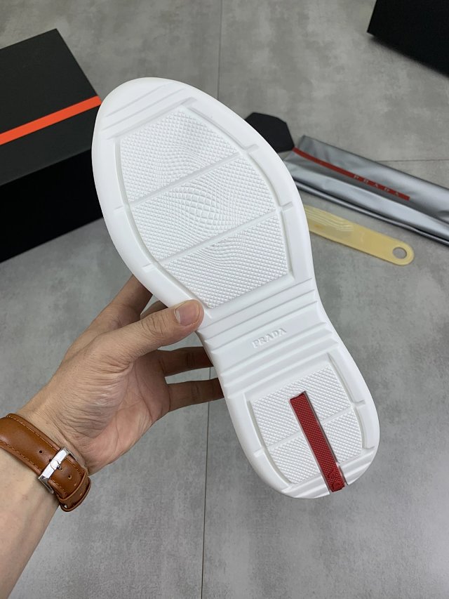 Prada Shoes: seller detail photo 6