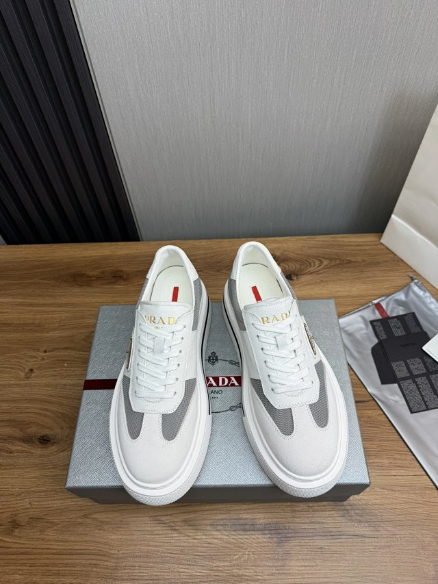 Prada Shoes: seller detail photo 5