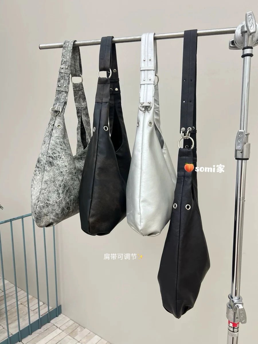 Somi's Korean Direct Mail Antique Jey Earrings Functional 4