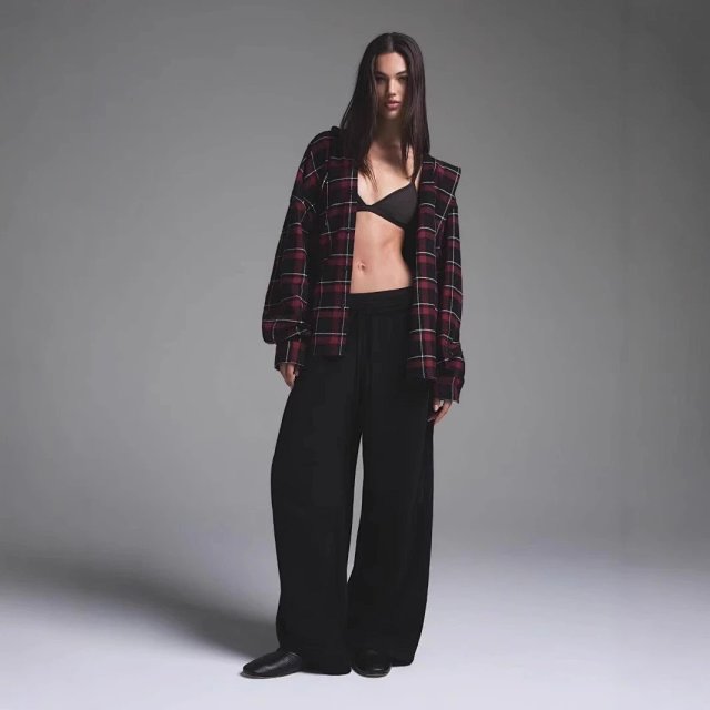Skims Outdoor Flannel Oversized: seller detail photo 2