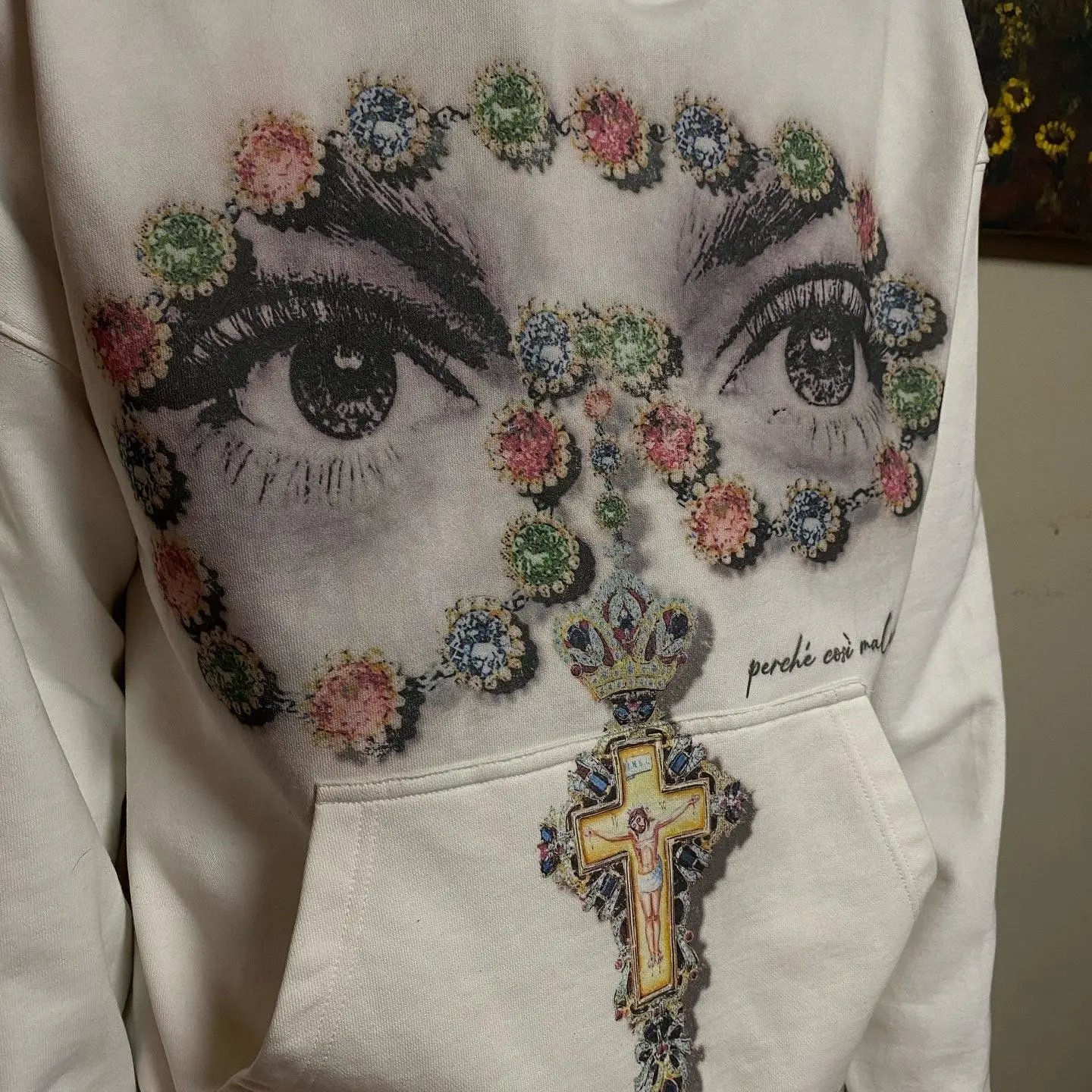Hooded Sweatshirt with Diamond Cross Pattern and Unique Eye Design, Popular among Fashionistas