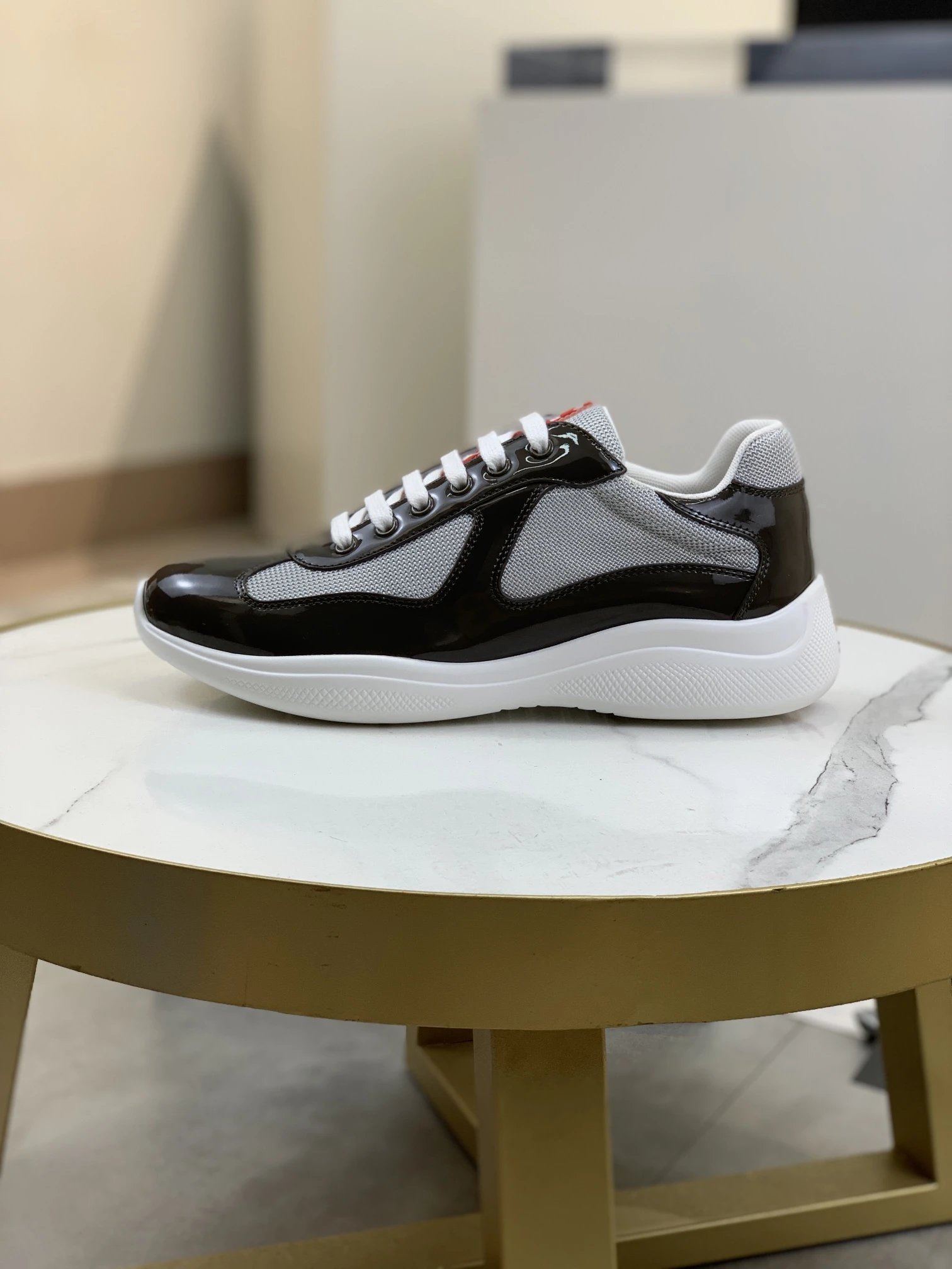 High-Quality Casual Sneakers