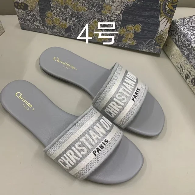 Christian Dior Slippers Dway Embroidered Logo Strap Slides product detail image 4