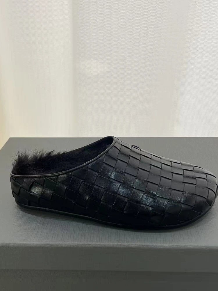 Station Arrival Leather Retro Woven · 3