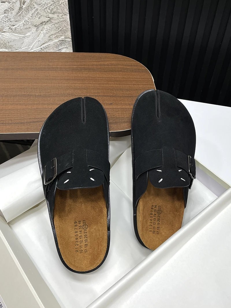 Maison Margiela Sandal · 4