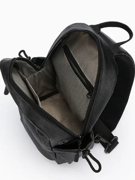 Design Skull Crossbones Leather Backpack Black - 4