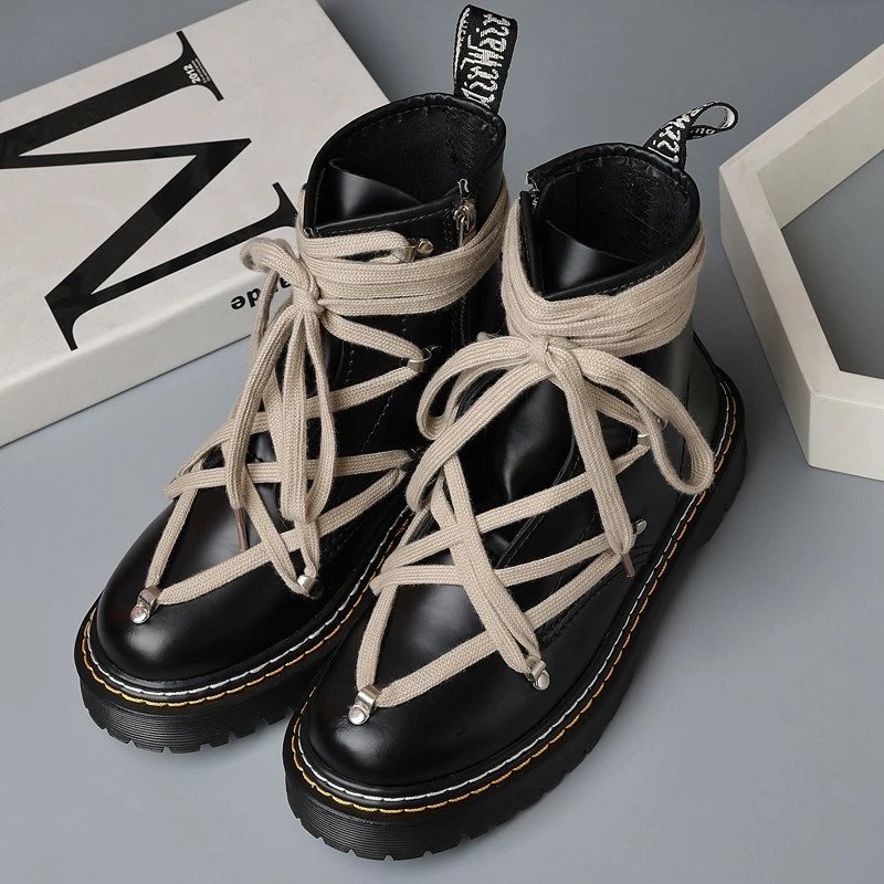 Design Lace-Up Combat Boots Black Beige Martin Boots