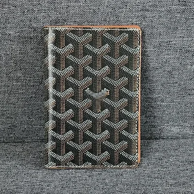 Goyard Saint Louis Passport Cover Gray Card Holder - 1