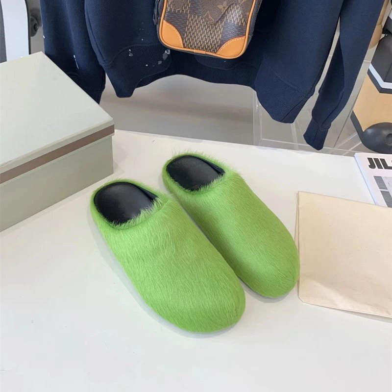 Marni Slides · 4