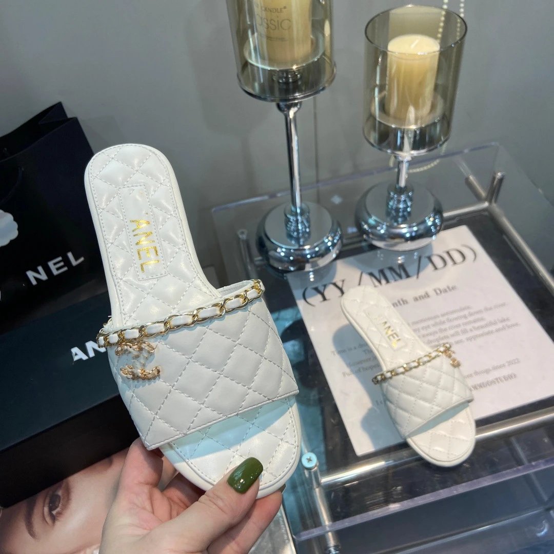 Chanel Slipper foto 4