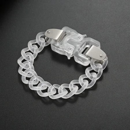 Alyx Chain