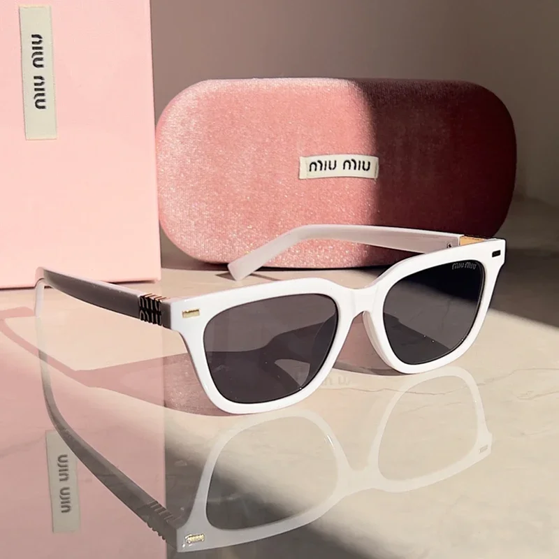 Miu Miu Vintage-Style Square Sunglasses