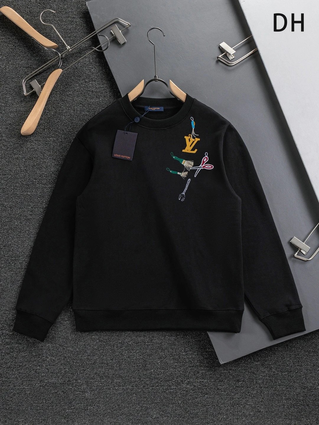 Louis Vuitton Monogram Flower Print Cream Sweatshirt Sweater - 11