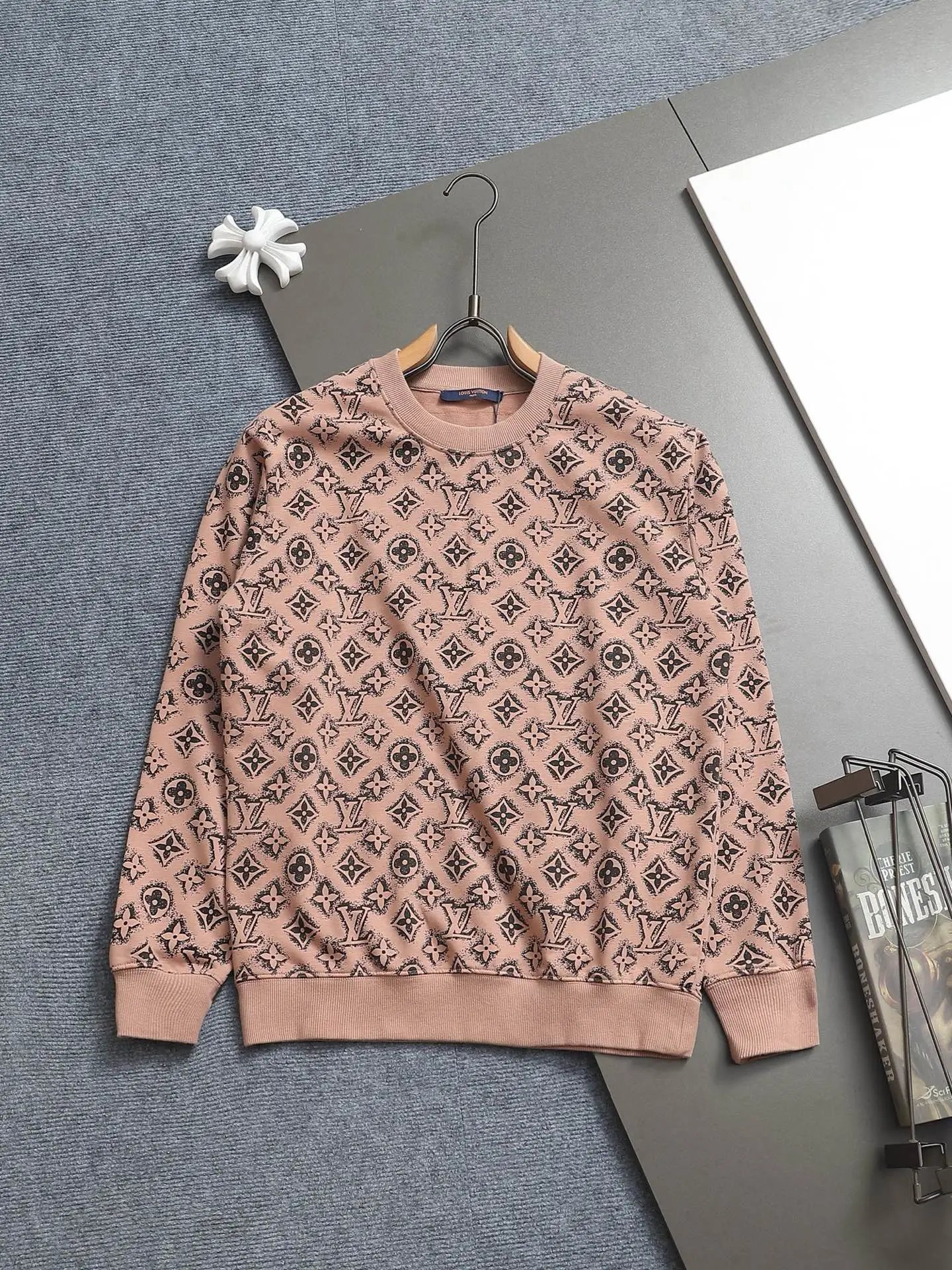 Louis Vuitton Monogram Flower Print Cream Sweatshirt Sweater - 3