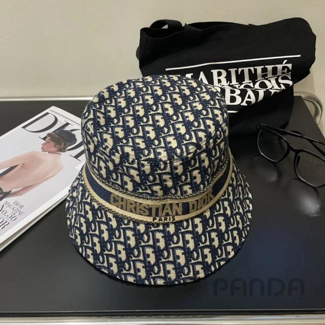 Dior Cap: seller detail photo 2