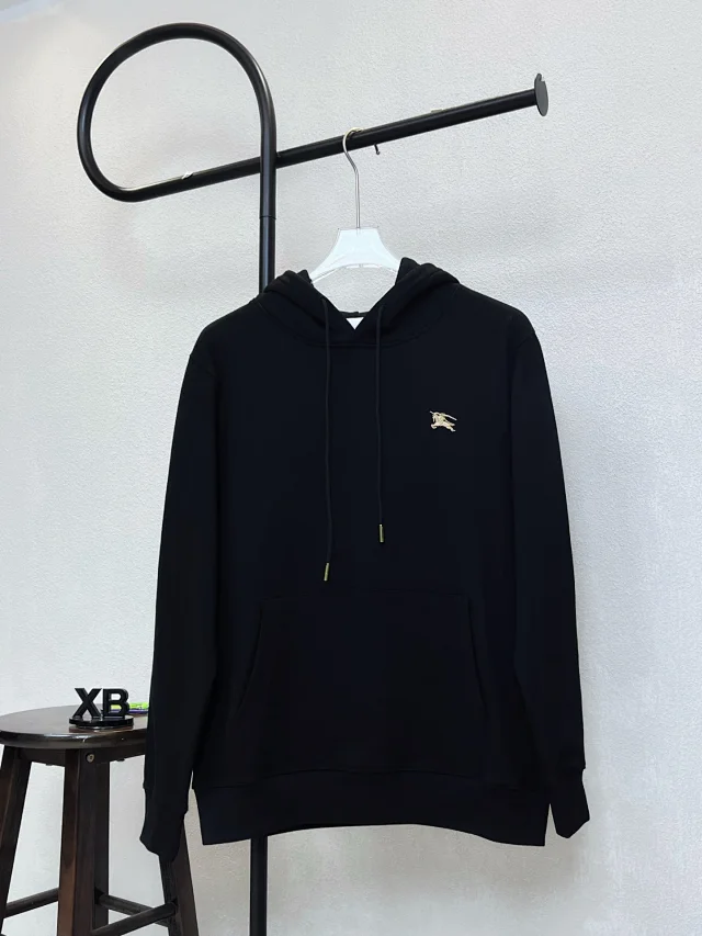 Burberry Hoodies & Sweatshirts Hooded Pullover with Equestrian Knight Motif product detail image 4