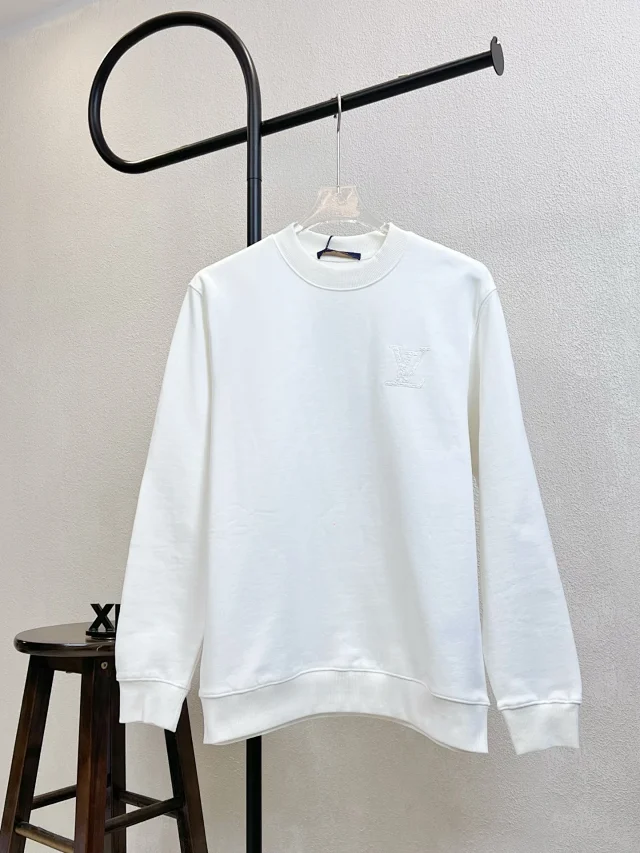 Louis Vuitton Hoodies & Sweatshirts Crewneck Sweatshirt product detail image 7