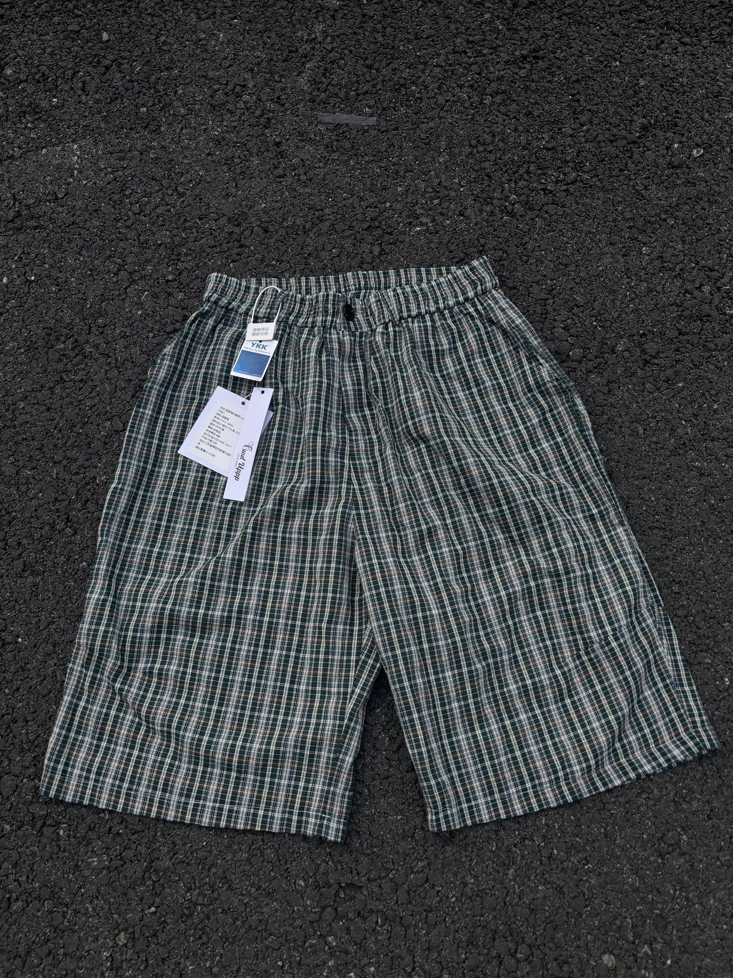 igh-Quality Authentic Blue And Green Plaid Loose · 5