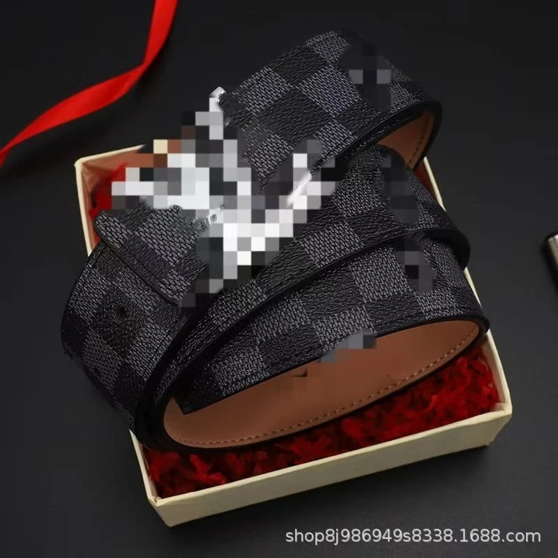 Black check silver buckle