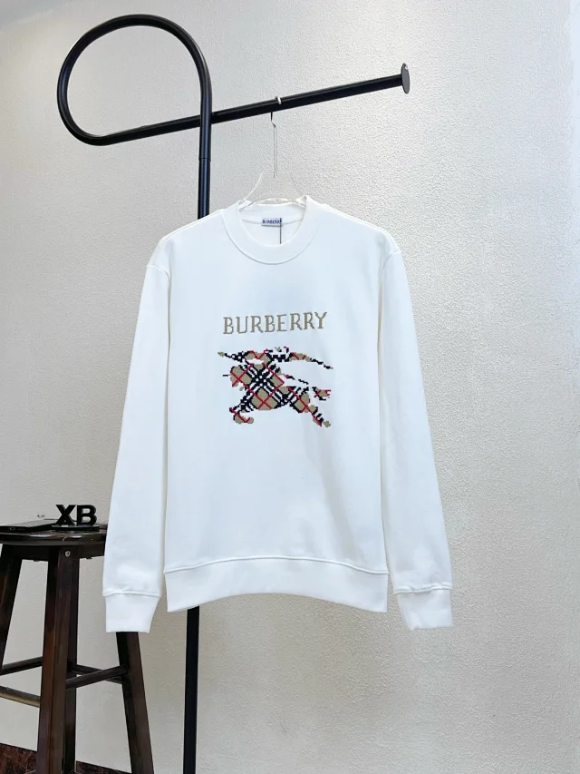 Burberry Hoodies & Sweatshirts Crewneck Long-Sleeve Sweatshirt product detail image 9