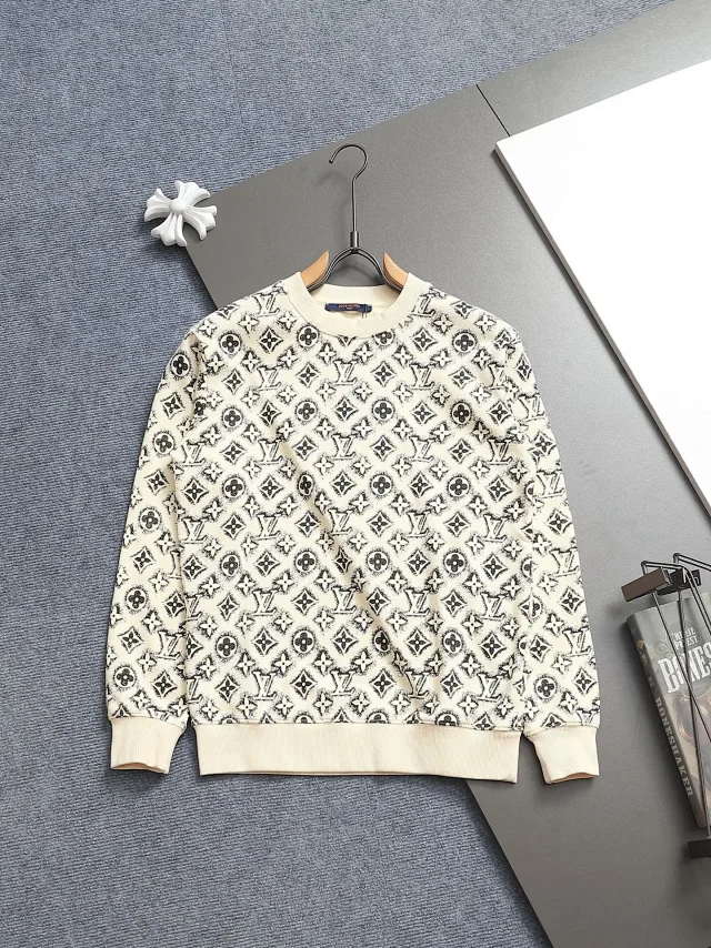 Louis Vuitton Hoodies & Sweatshirts Crewneck Sweatshirt product detail image 8
