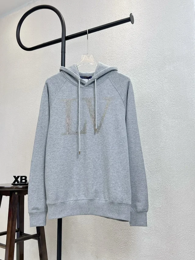 Louis Vuitton Hoodies & Sweatshirts Drawstring pullover hoodie with kangaroo pocket product detail image 7