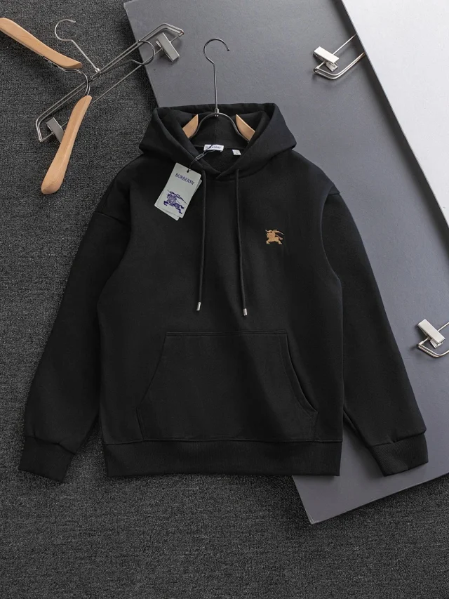 Burberry Hoodies & Sweatshirts Hooded Pullover with Equestrian Knight Motif product detail image 11