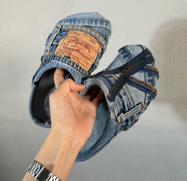 Denim Clogs: seller detail photo 2
