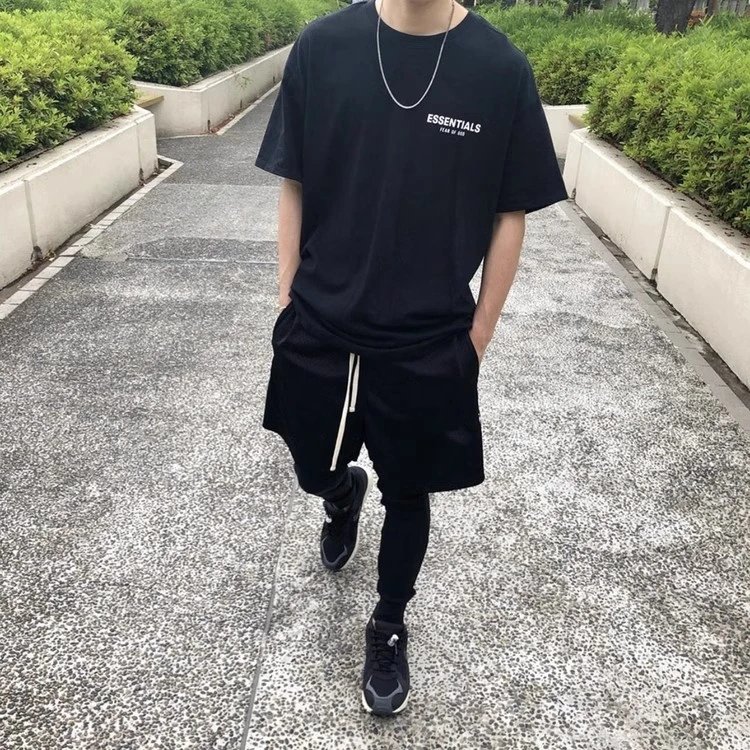 Corner Essential Tee
