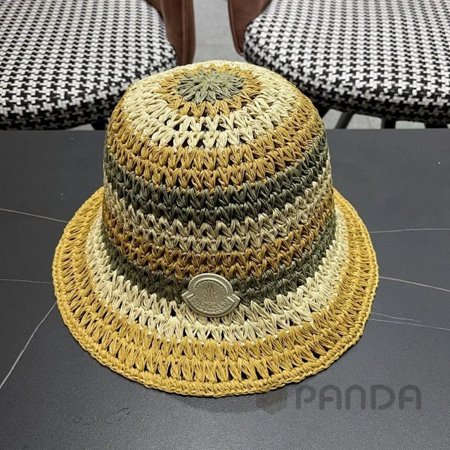 Moncler Hat: seller detail photo 2