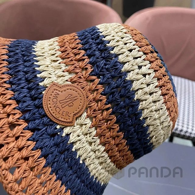 Moncler Hat: seller detail photo 7