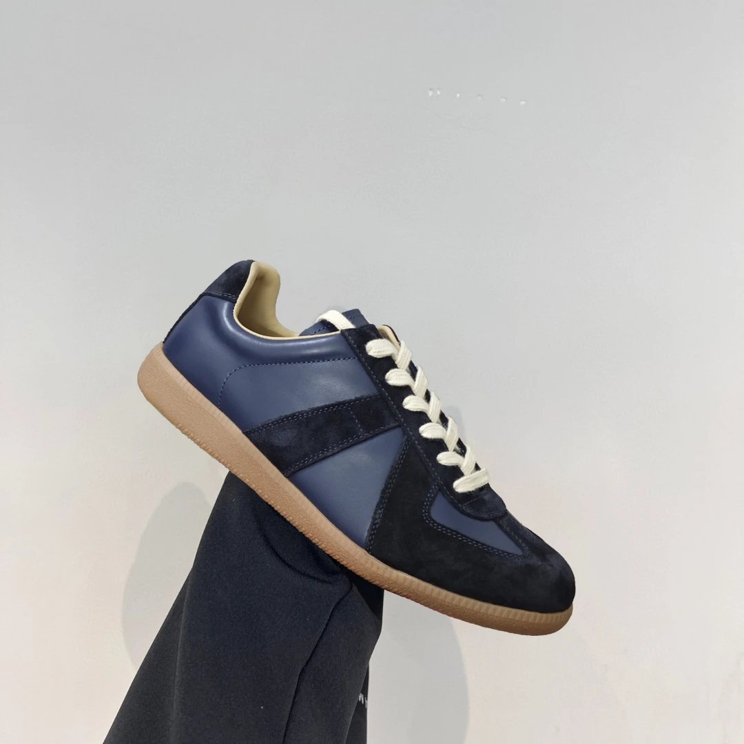 Carbon Blue