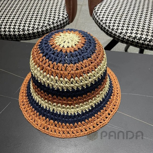Moncler Hat: seller detail photo 4