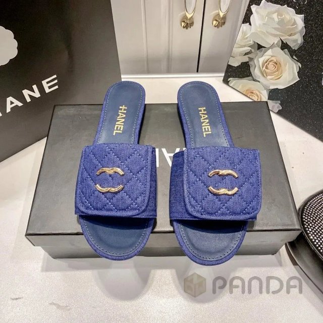 Chanel Slipper: seller detail photo 11
