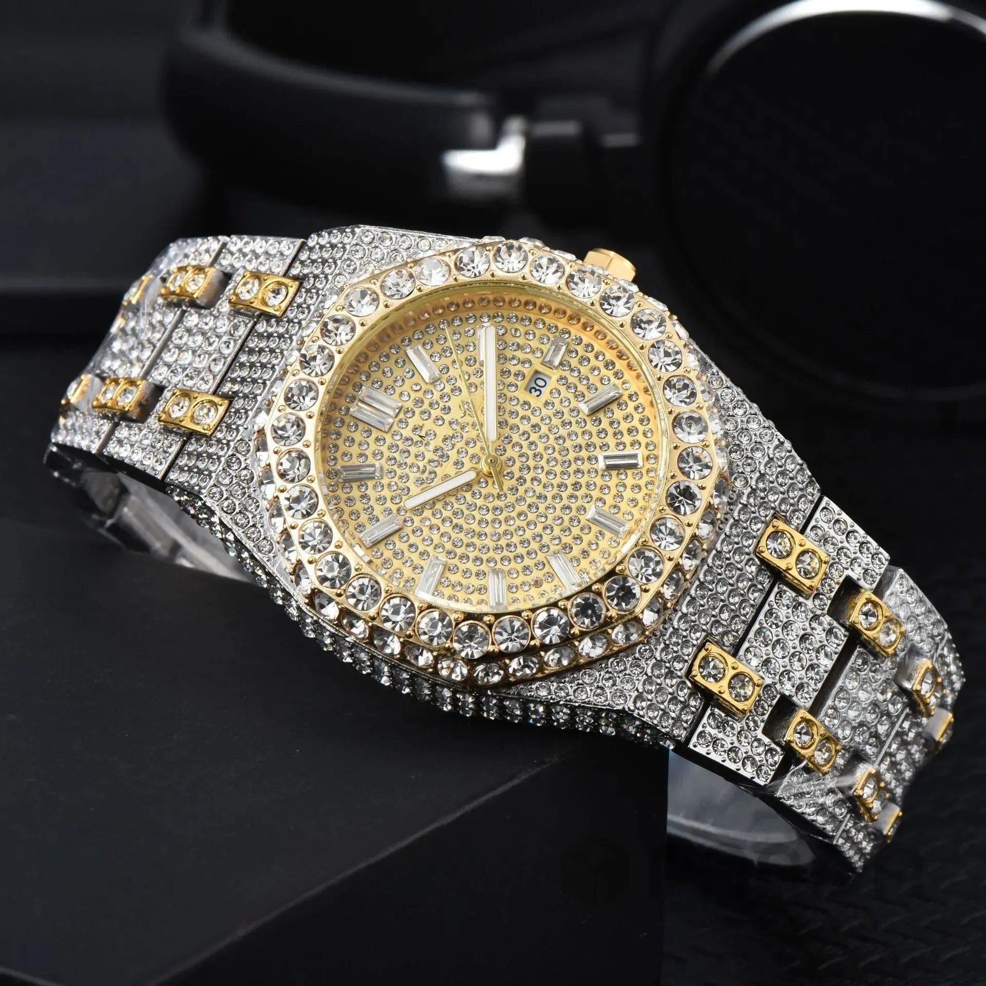 Watch product photo 4