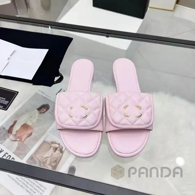 Chanel Slipper: seller detail photo 9