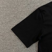 Vetement tee — seller photo 2