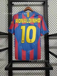 05-06 Barcelona Home (No.10)