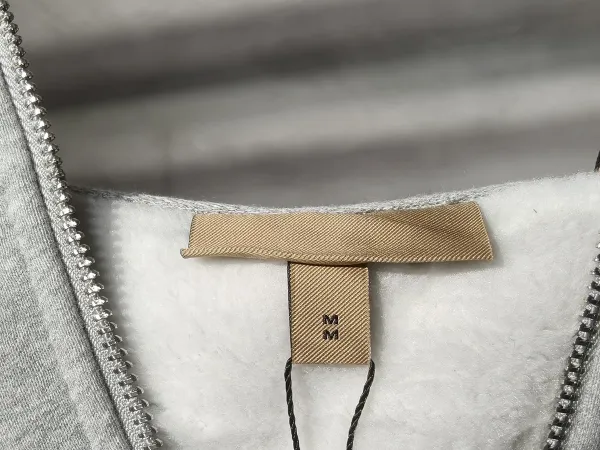 Design Classic Kangaroo Pocket Gray Hoodie - 5