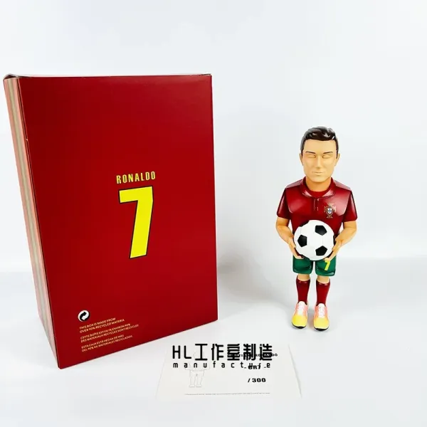 Design HL Studio x Portugal National Team Ronaldo No.7 Collectible Figurine Red Accessories - 1